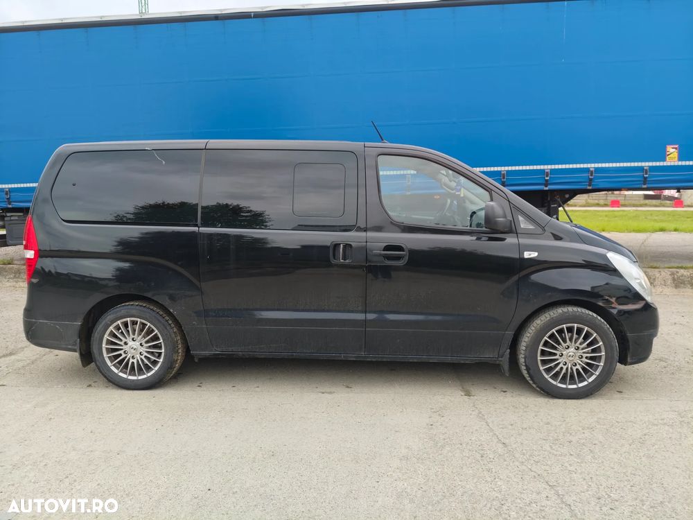 Hyundai H-1 - 4