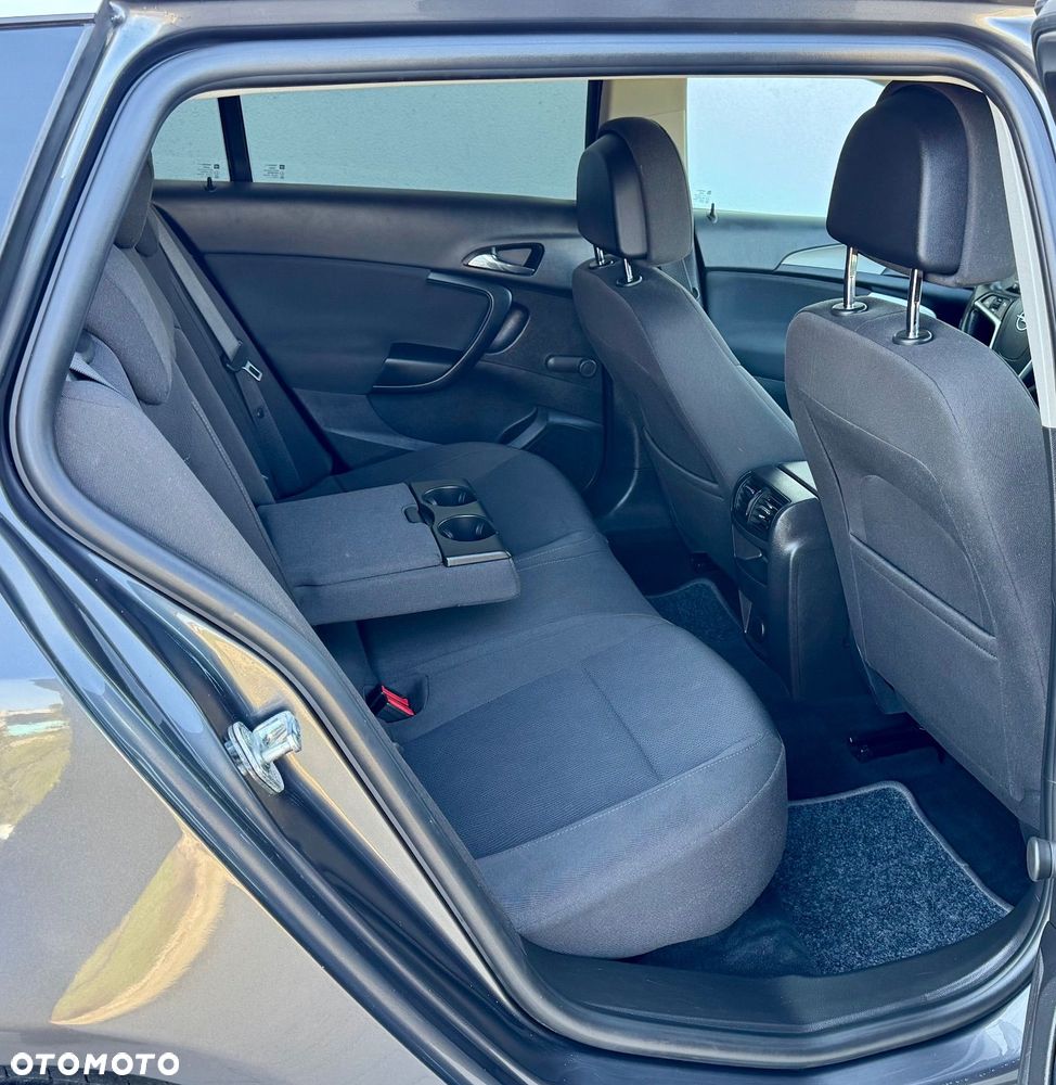 Opel Insignia 1.8 Sport - 17