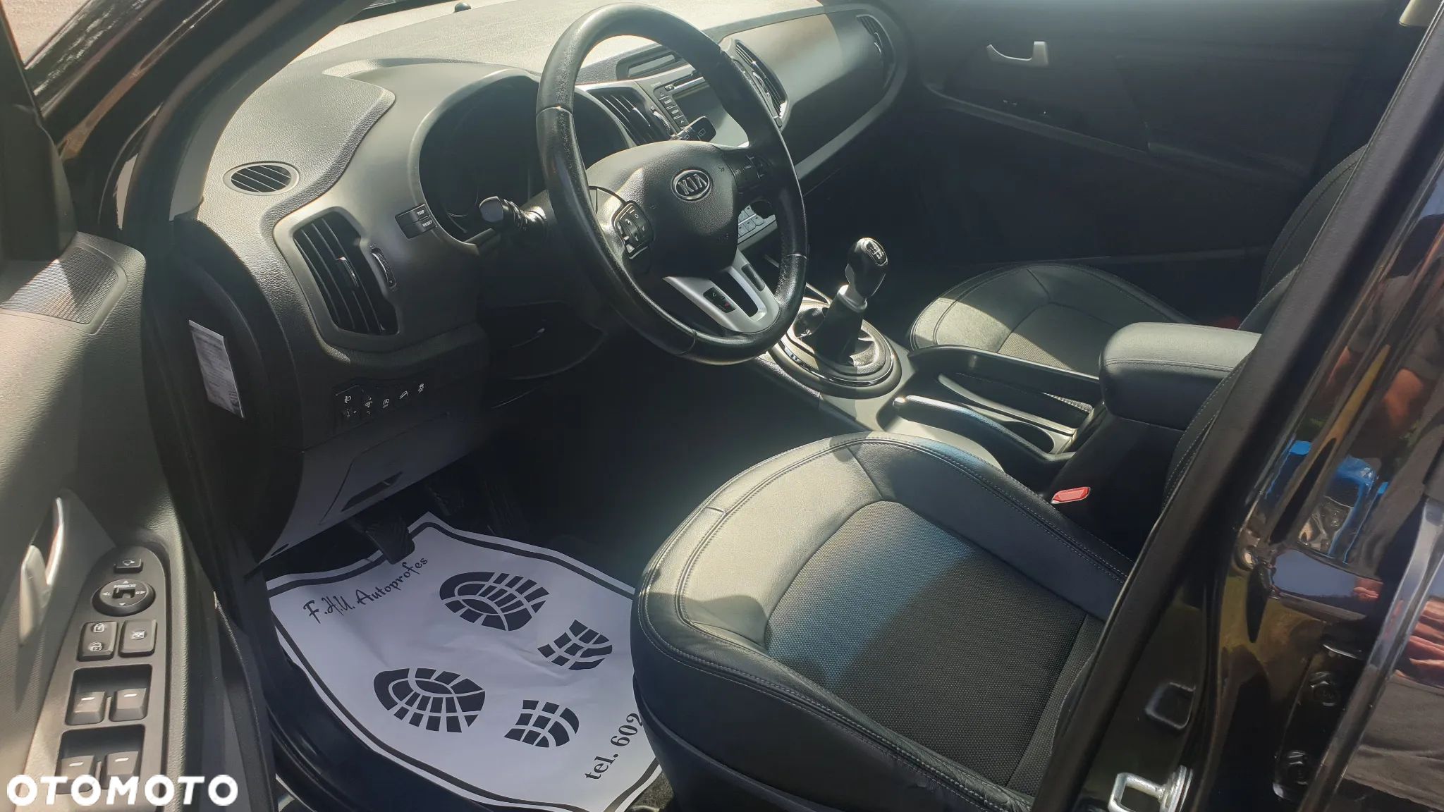 Kia Sportage - 14