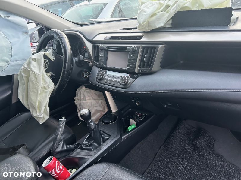 Toyota RAV4 - 5