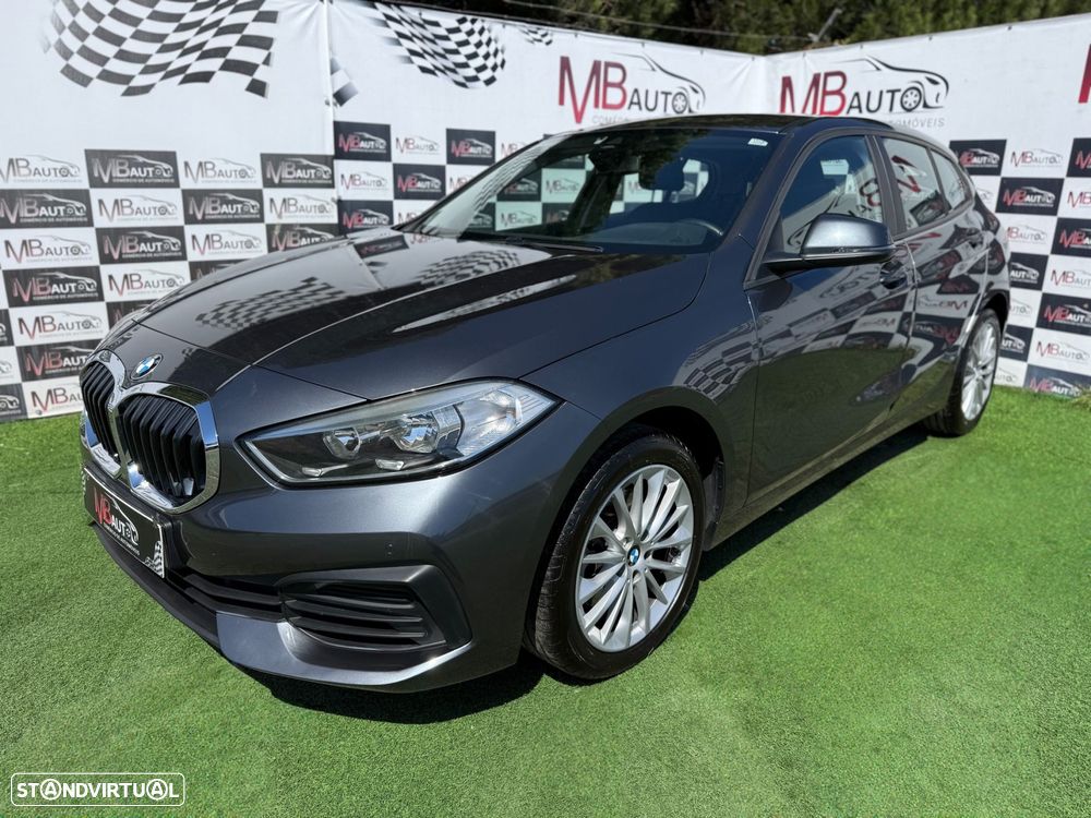 BMW 116 d Advantage Auto — fotografia 2