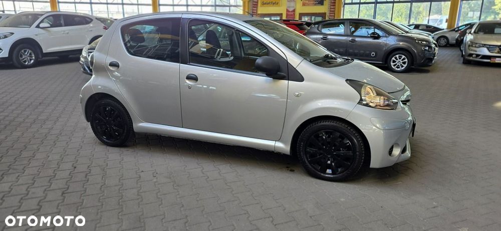 Toyota Aygo - 1