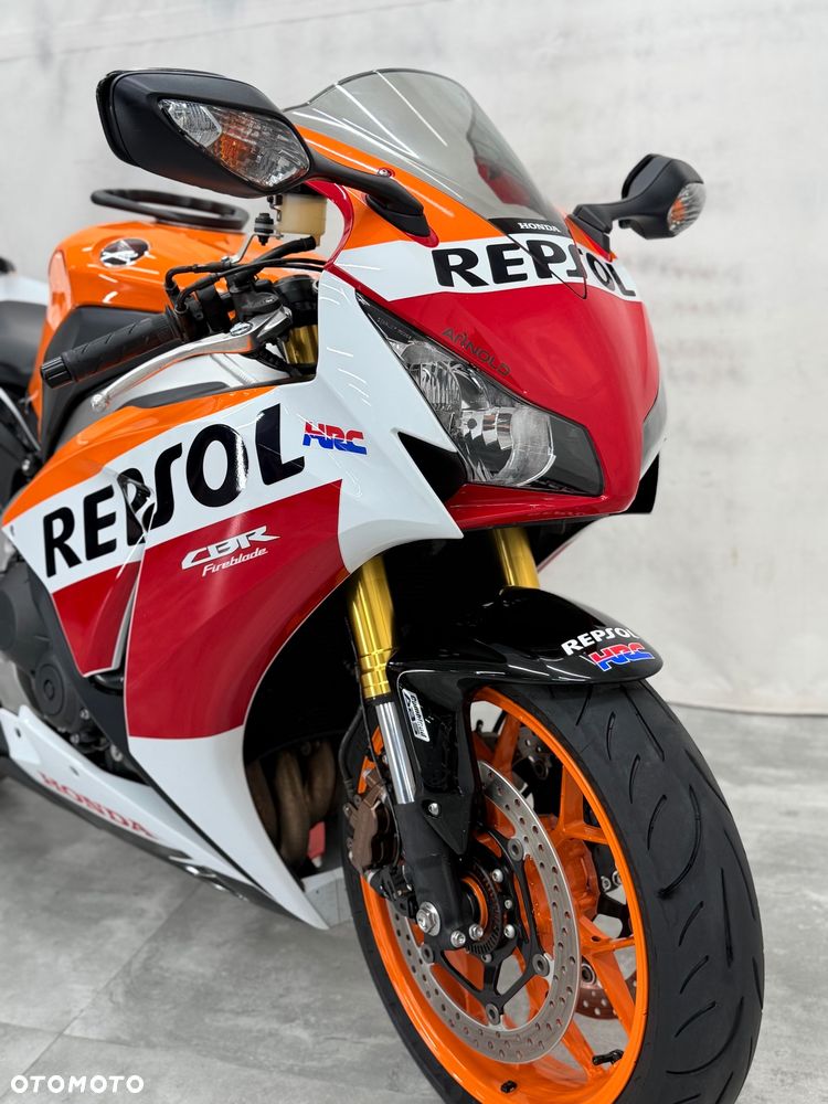 Honda CBR - 15