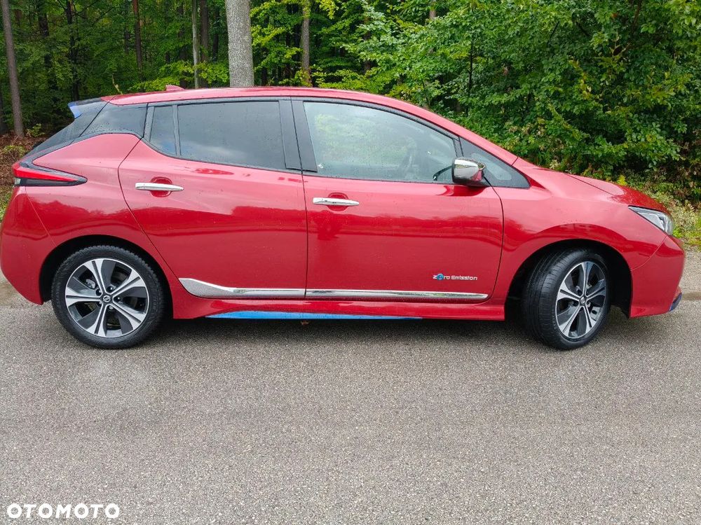 Nissan Leaf 40 kWh TEKNA - 7