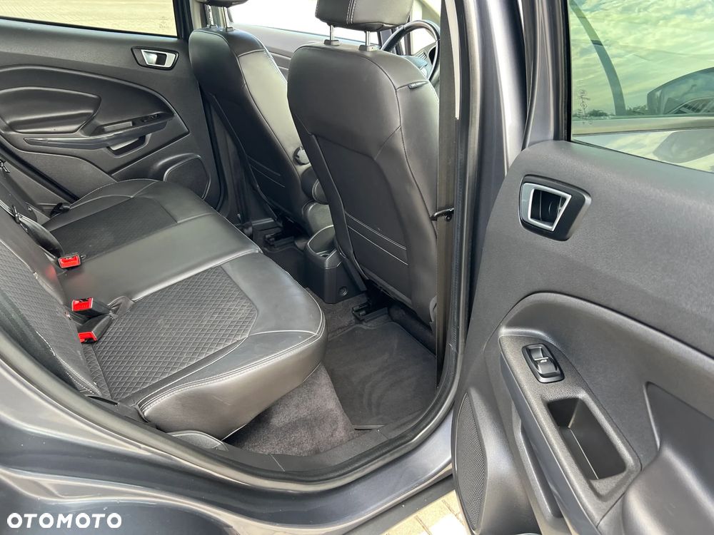 Ford EcoSport - 17