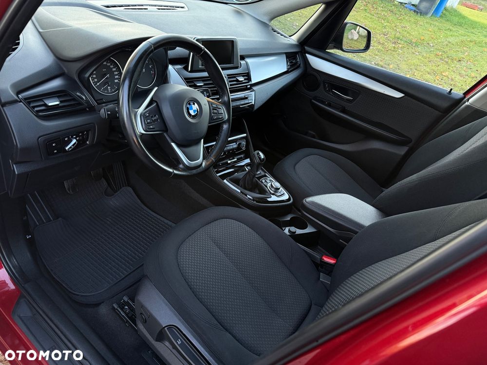 BMW Seria 2 218i Sport Line - 8