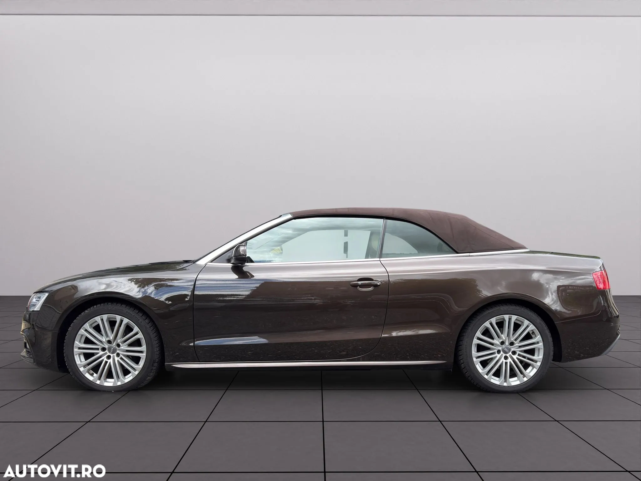 Audi A5 Cabrio 3.0 TDI quattro Stronic - 12