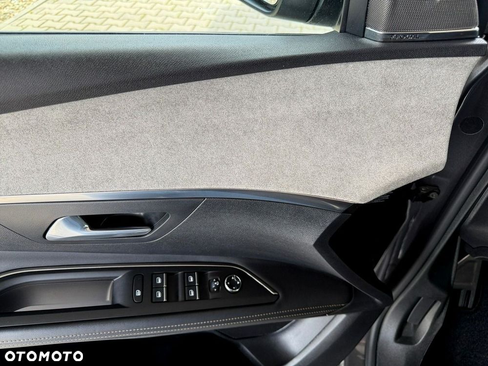 Peugeot 3008 - 16