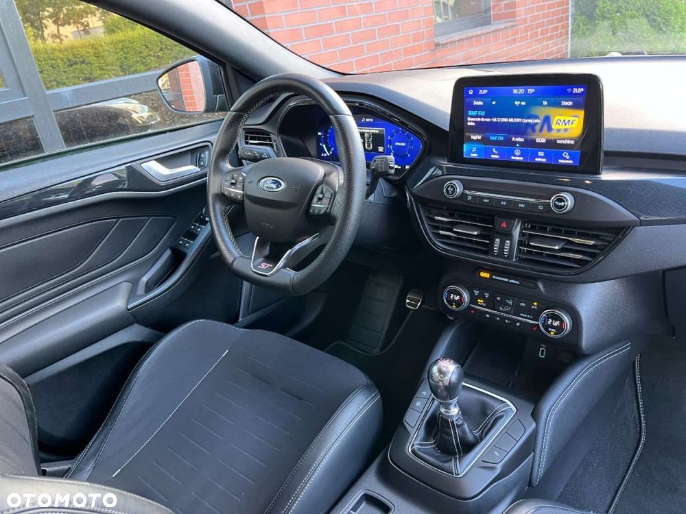 Ford Focus 2.3 EcoBoost ST Edition - 7