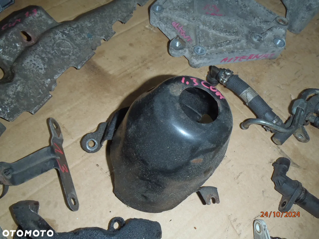 kolektor ssący alternator sprężarka sprzęgło docisk tarcza  dwumasa dwumas chłodniczka oleju opel corsa combo astra meriva 1.3 cdti - 34