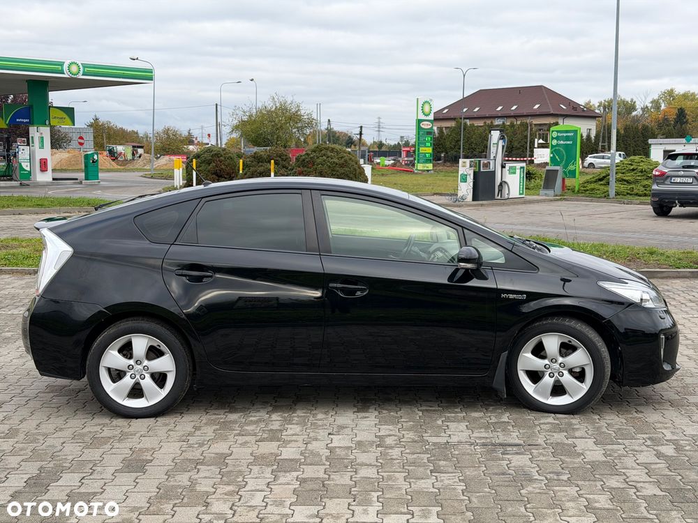 Toyota Prius 2012 photo 4