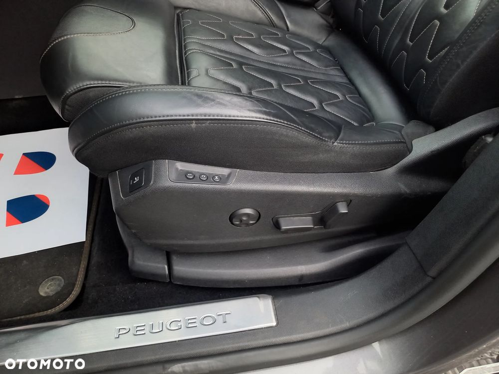 Peugeot 5008 BlueHDi 180 EAT8 GT - 33