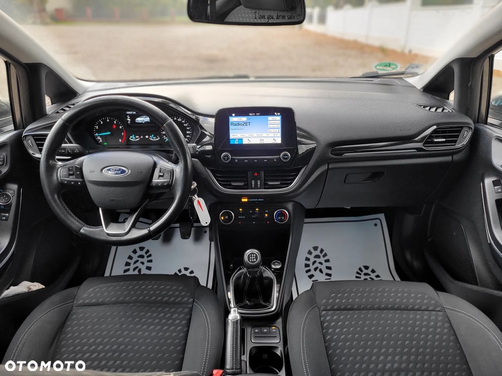 Ford Fiesta 1.1 S&S TITANIUM - 17