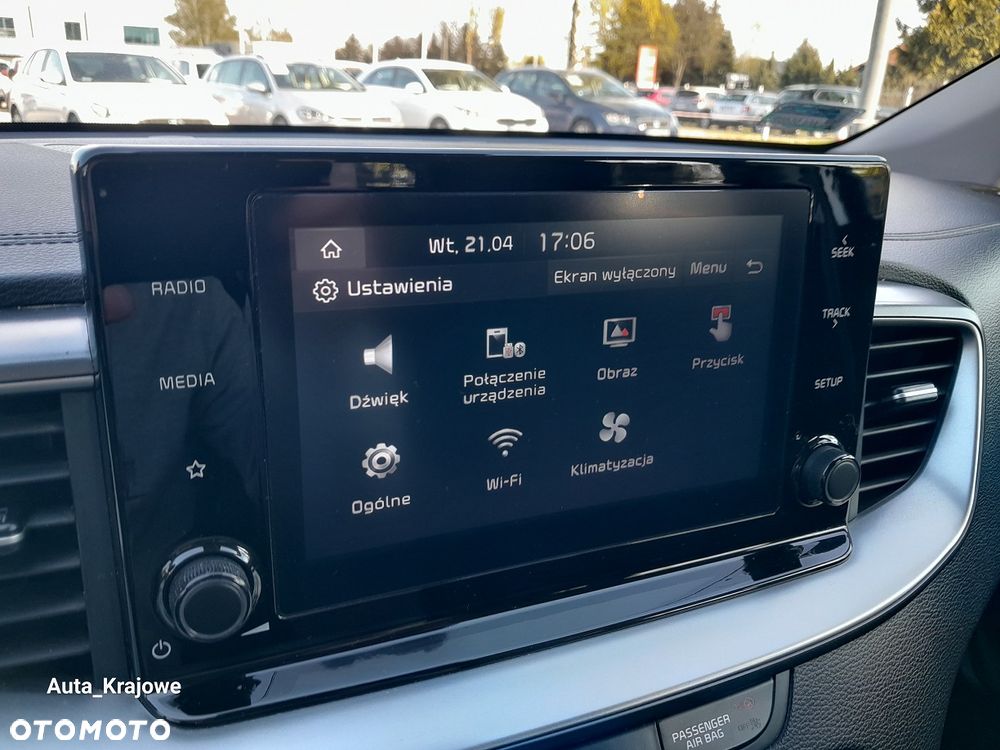 Kia Ceed 1.5 T-GDI M - 14