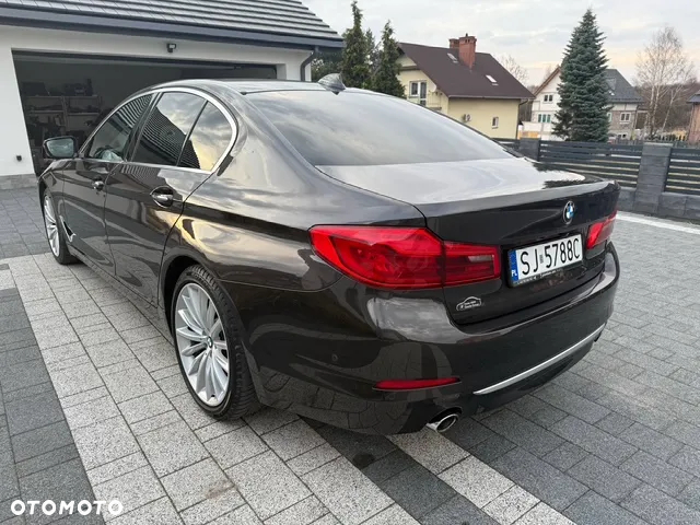 BMW Seria 5 530d xDrive Luxury Line - 5