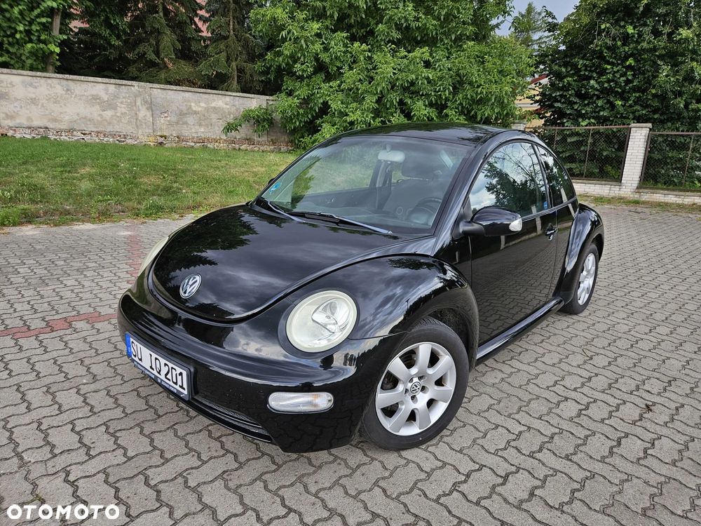 Volkswagen New Beetle - 2