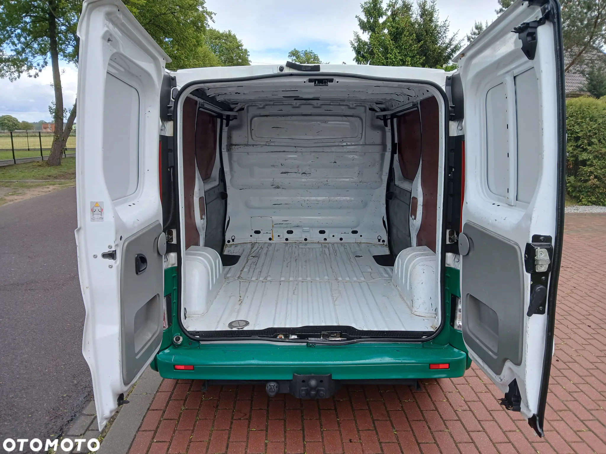 Opel VIVARO - 10