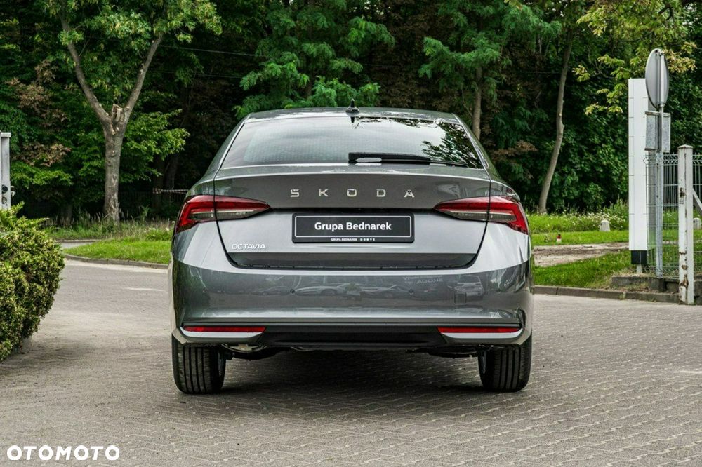 Skoda Octavia - 8