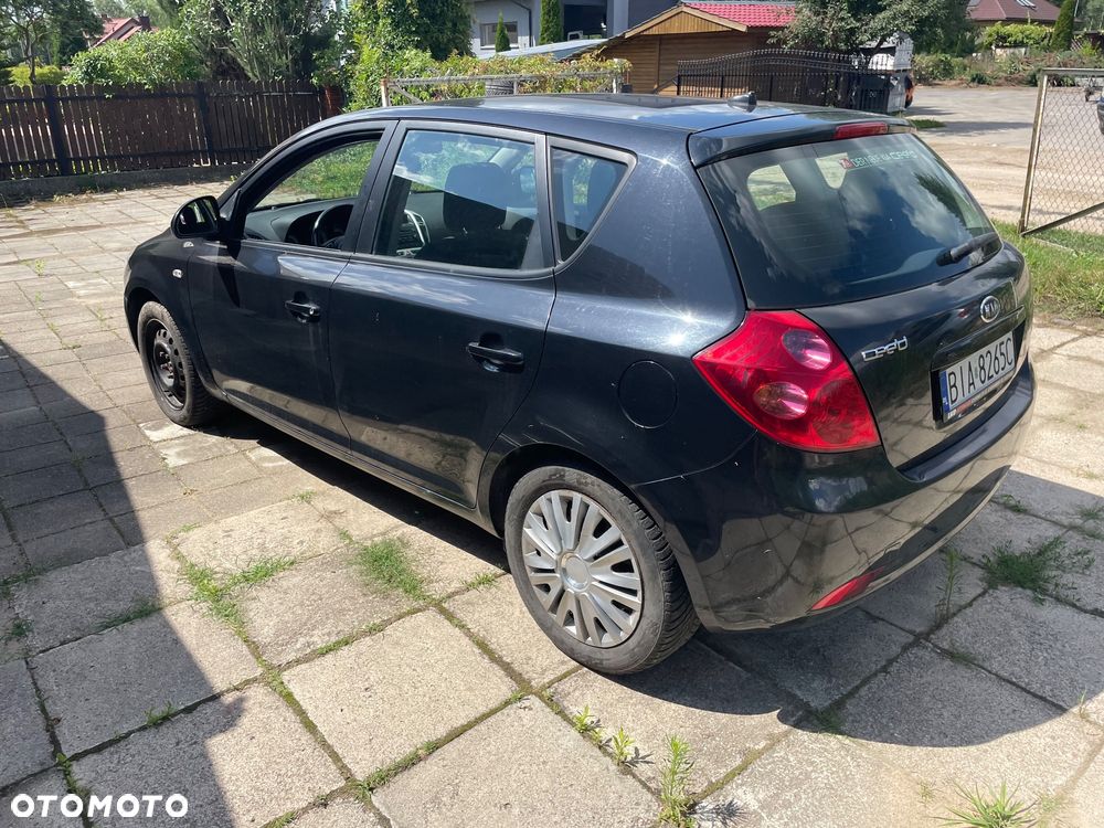 Skoda RAPID 1.2 TSI Elegance - 7