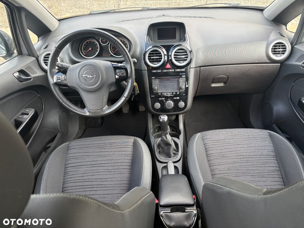 Opel Corsa 1.4 T Cosmo S&S - 20