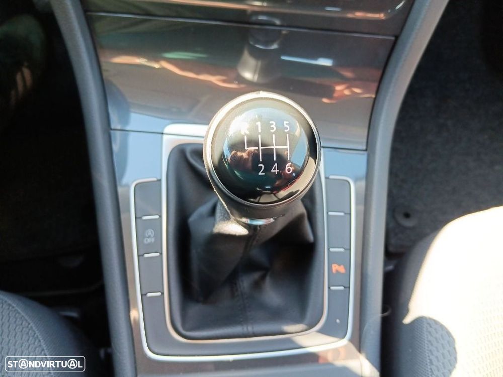 VW Golf 1.5 TSI BM Stream - 24