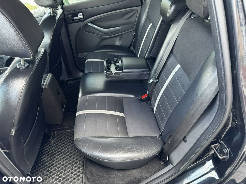 Ford Kuga 2.0 TDCi 2x4 Champions Edition - 14