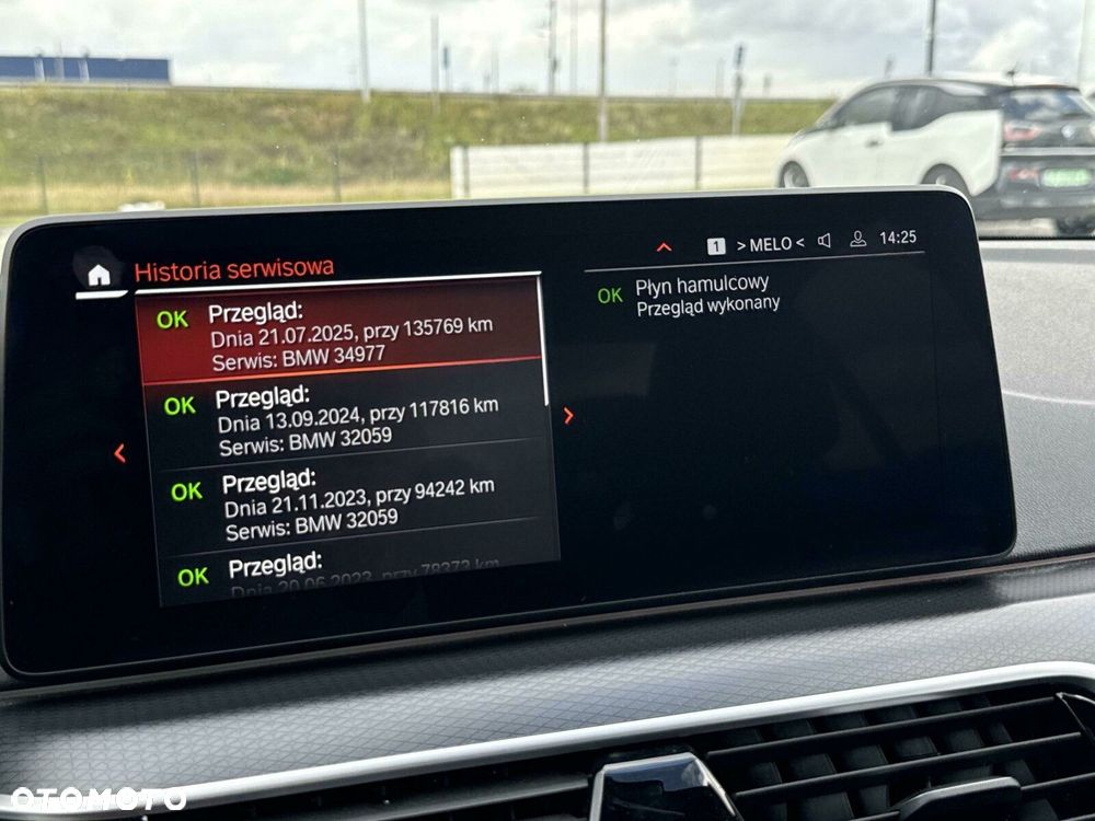 BMW Seria 5 520d M Sport - 26