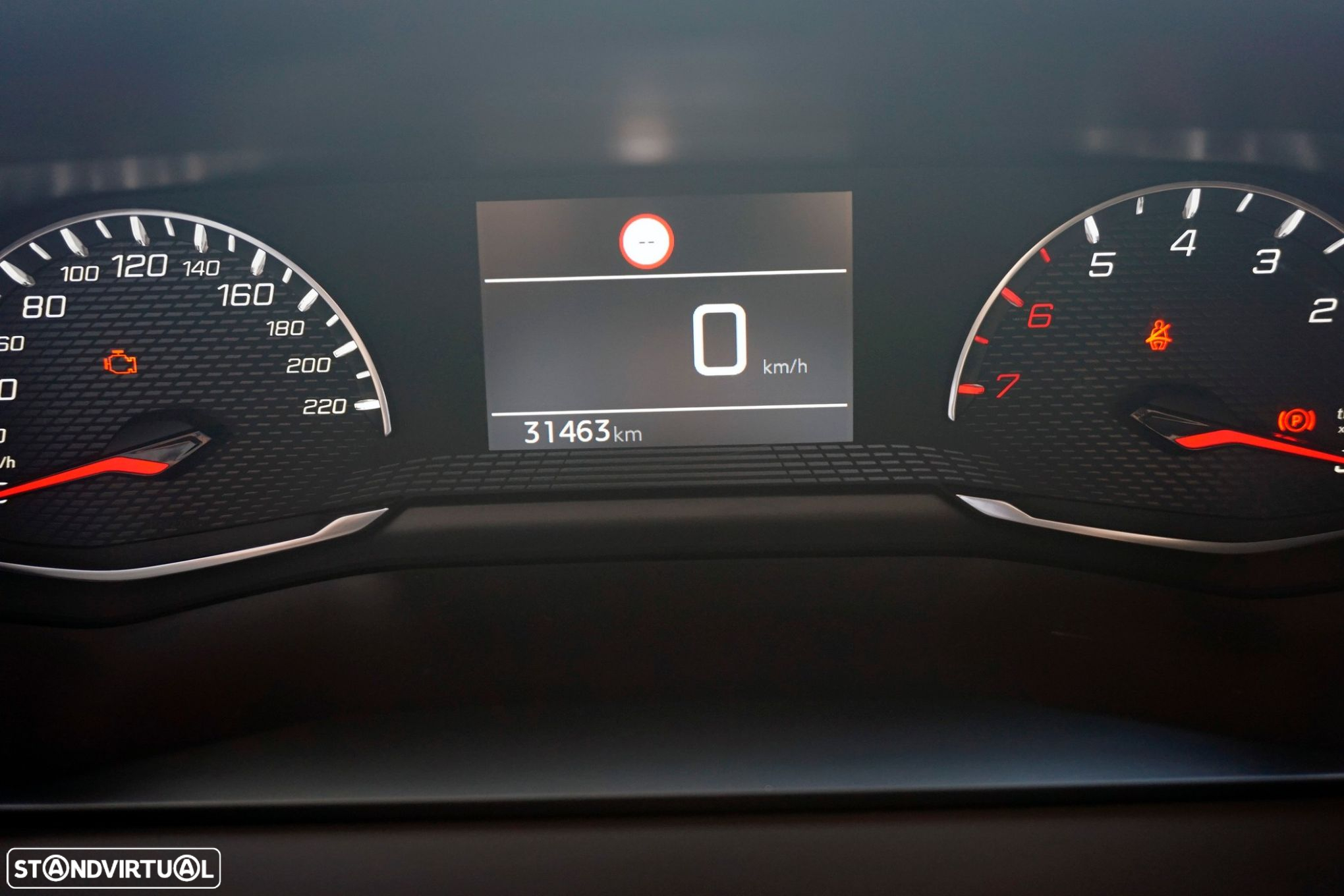 Peugeot 208 1.2 PureTech Active - 5
