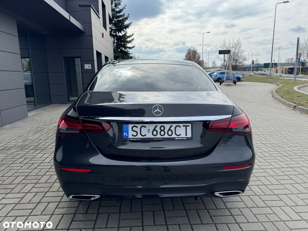 Mercedes-Benz Klasa E 220 d 4-Matic AMG - 3