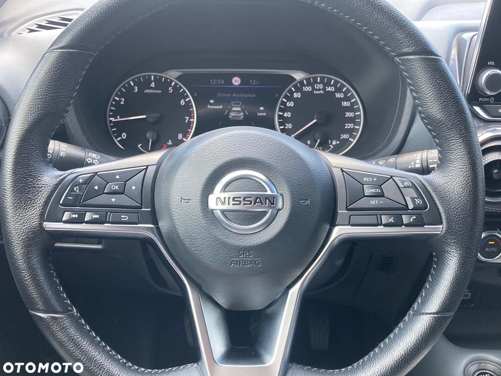 Nissan Juke 1.0 DIG-T N-Connecta - 20