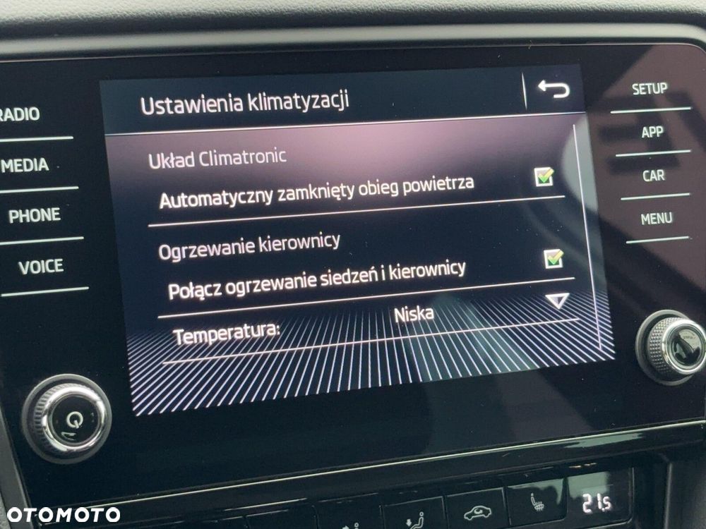 Skoda Octavia 1.5 TSI ACT Style DSG - 35