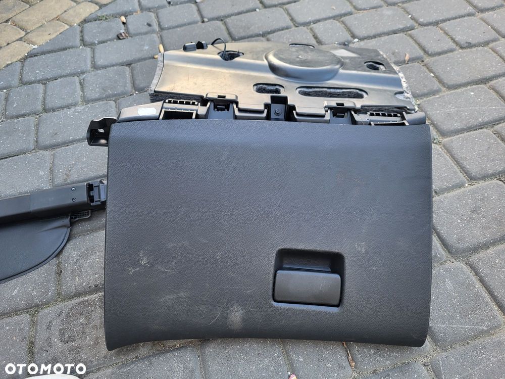 Schowek pasażera opel astra j z 11r