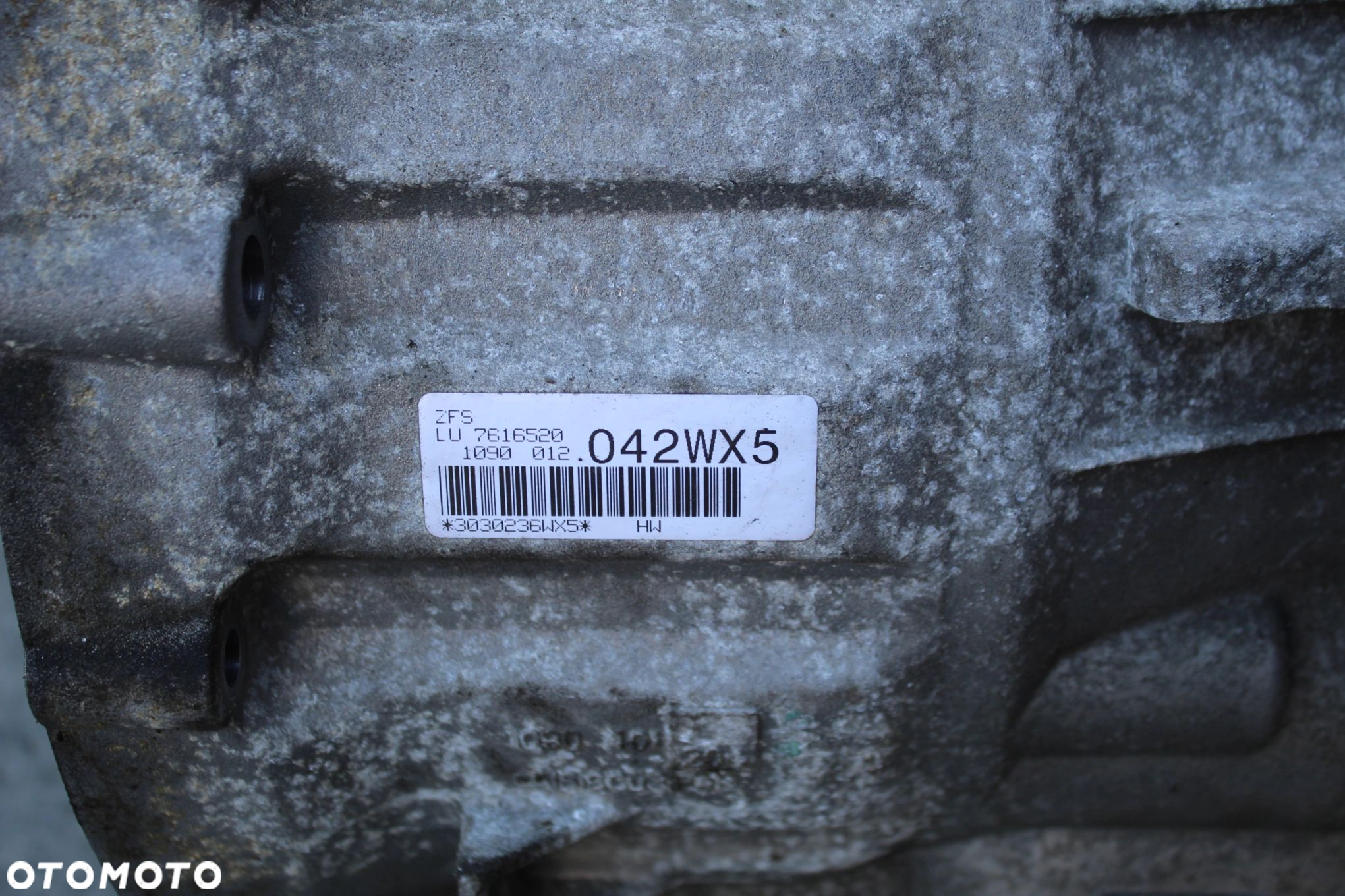 SKRZYNIA BIEGÓW AUTOMAT ZF 8HP-45 BMW F10 N52B30 3.0B 7616520 - 7