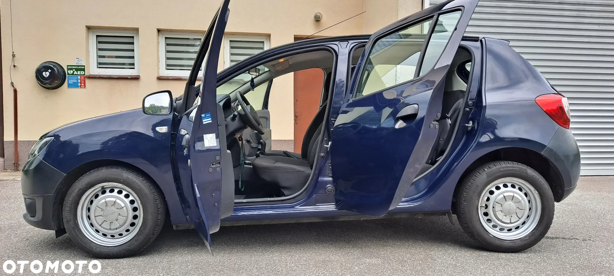 Dacia Sandero 1.2 16V 75 Ambiance - 12