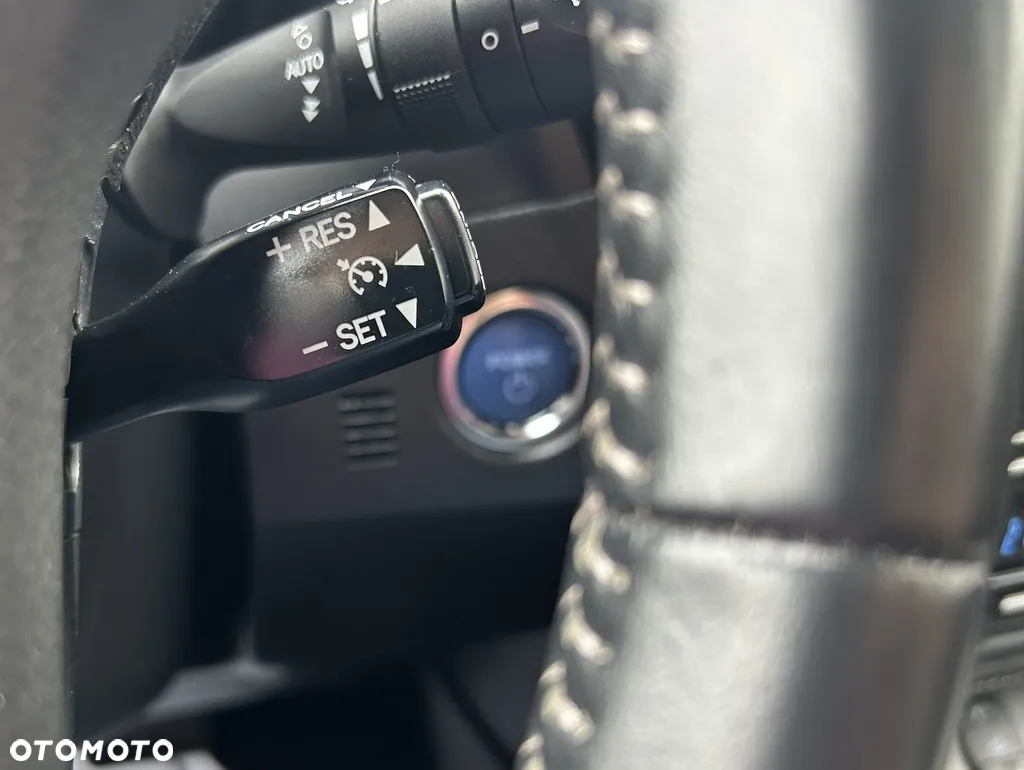 Toyota Auris - 27