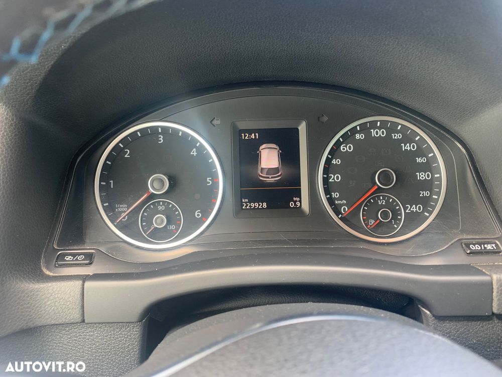 Volkswagen Tiguan - 28