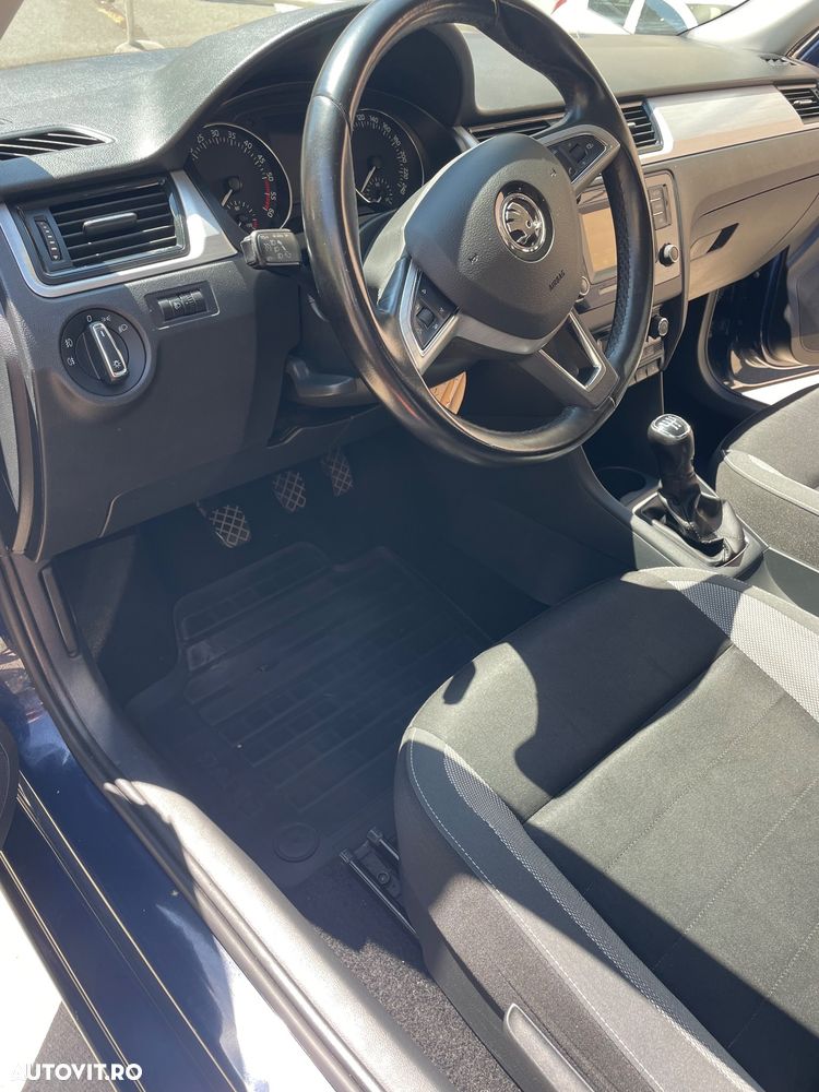 Skoda RAPID 1.6 TDI Ambition - 11