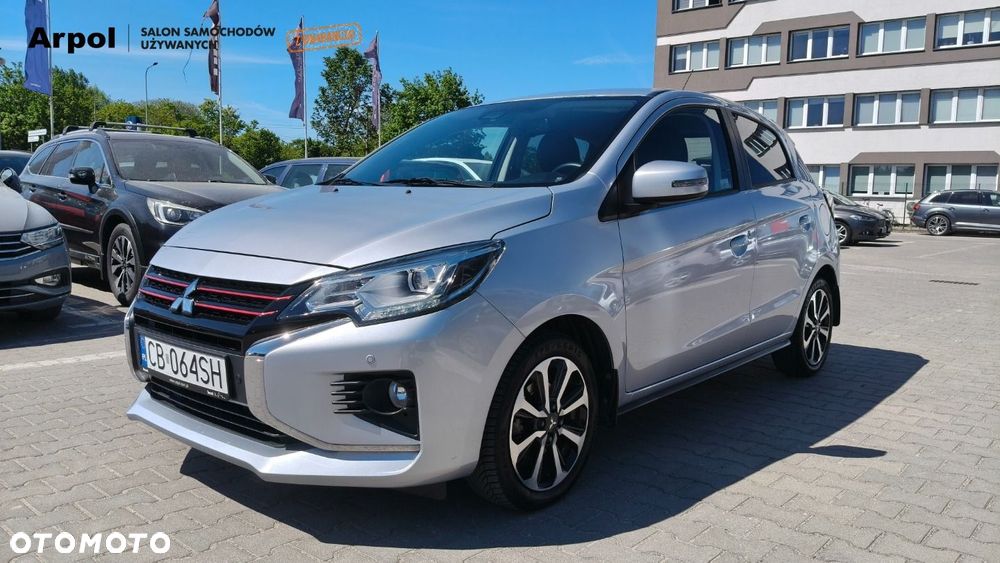 Mitsubishi Space Star 1.2 AS&G Instyle CVT - 4