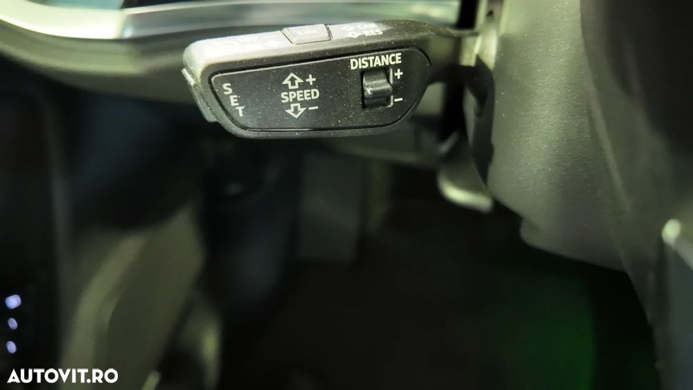 Audi Q3 45 TFSIe S tronic - 25