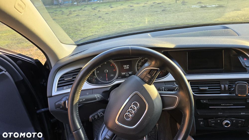 Audi A4 Avant 2.0 TDI ultra - 8