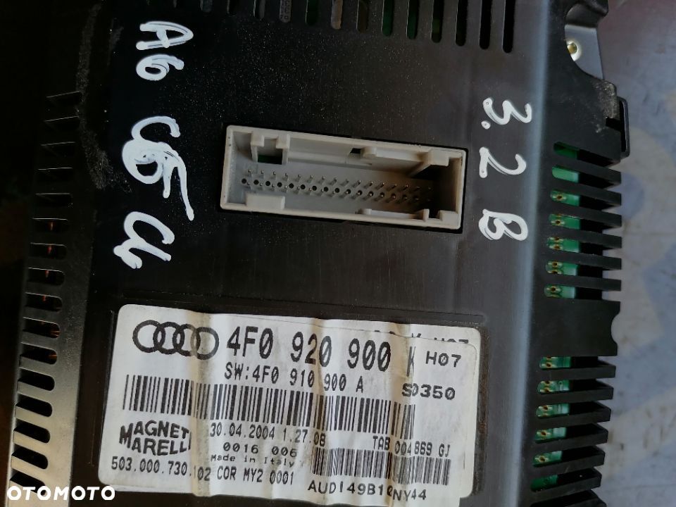 Licznik Zegar Audi A6 C6 Benzyna Europa 4F0920900K - 7