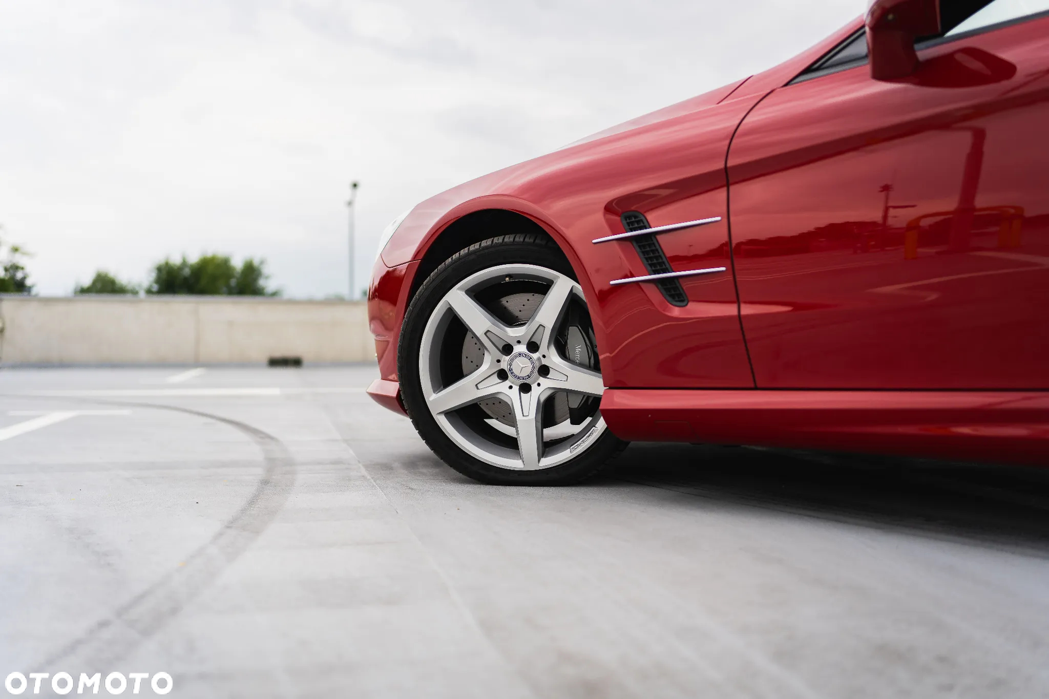 Mercedes-Benz SL 350 BlueEff - 12