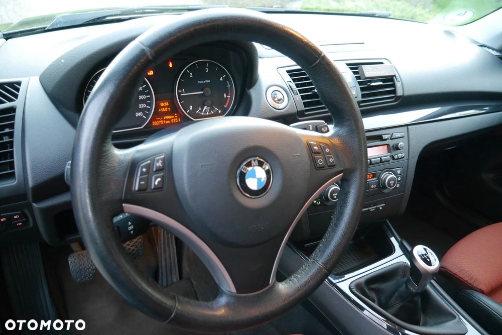 BMW Seria 1 118d - 20