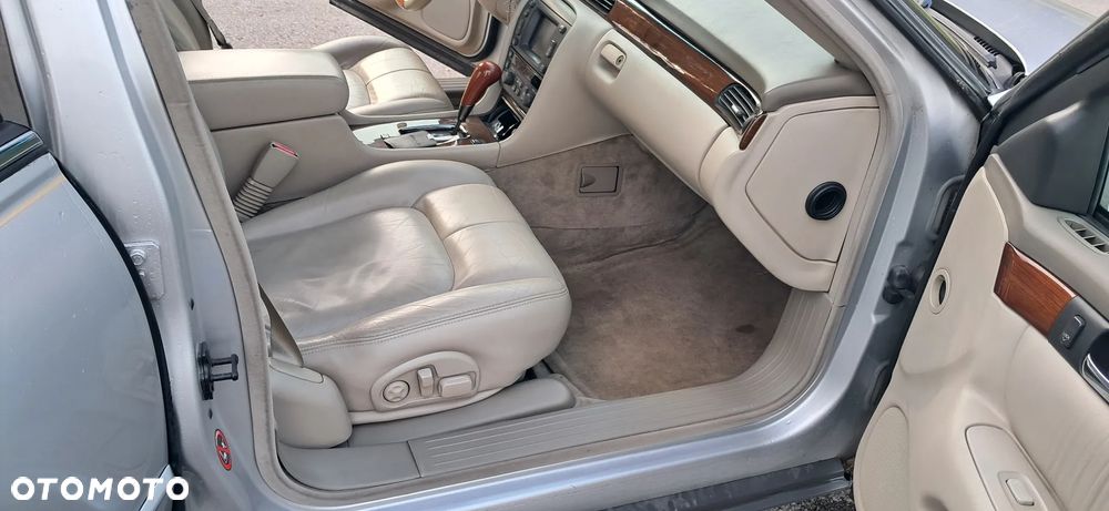 Cadillac Seville 4.6 SLS - 25