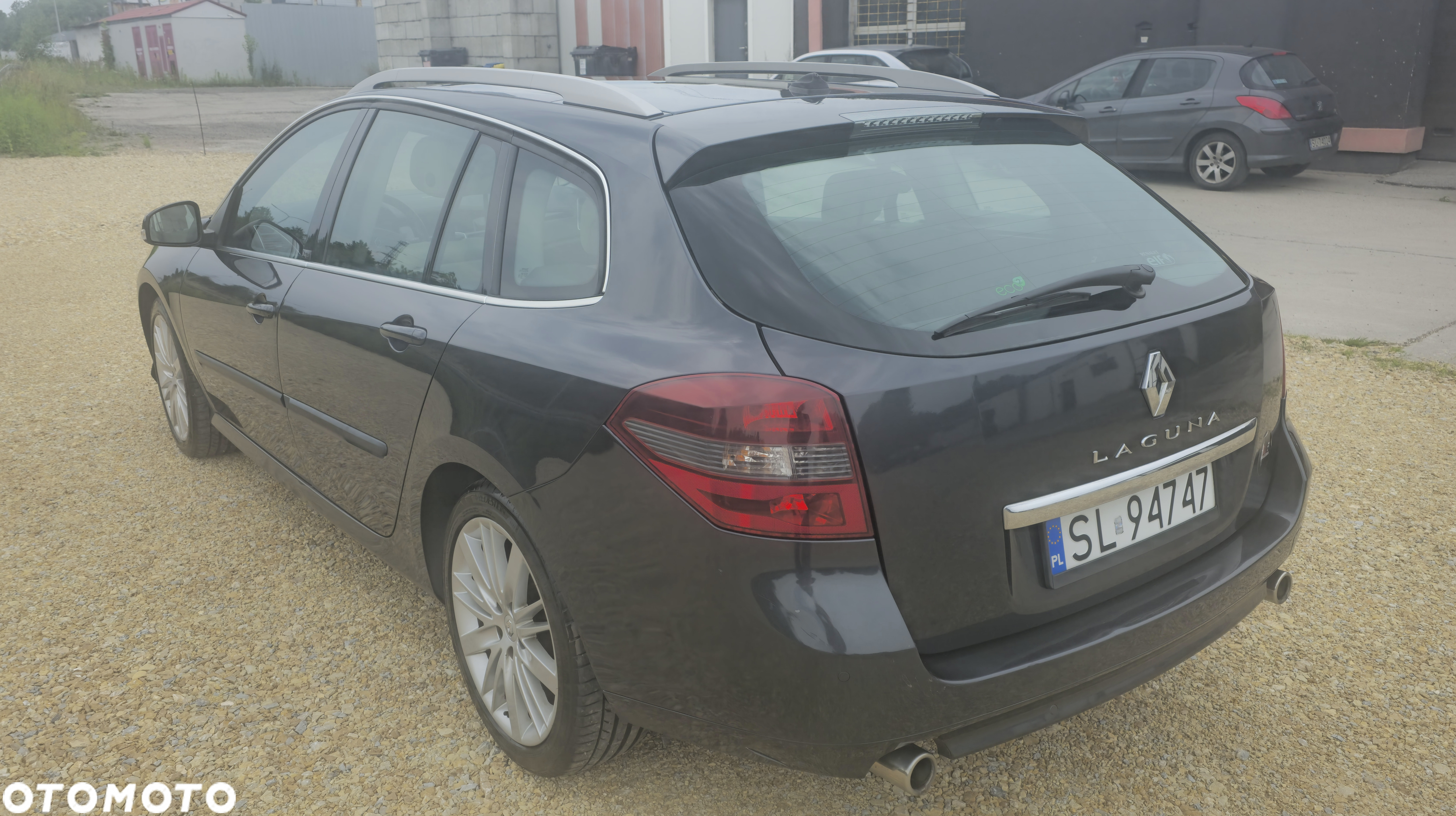 Renault Laguna 2.0 dCi Initiale - 4