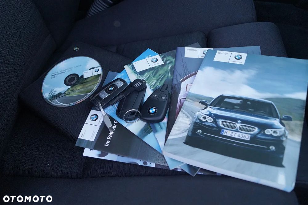 BMW Seria 5 - 23