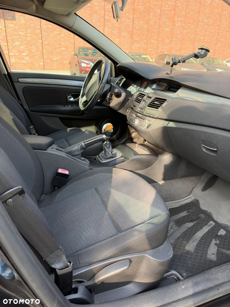 Renault Laguna - 10
