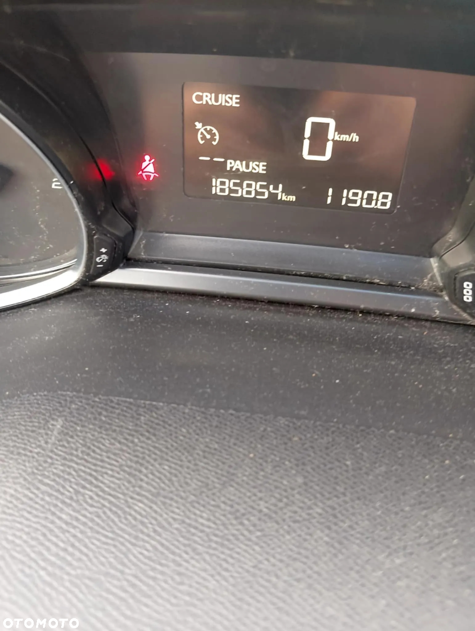 Peugeot 308 SW e-HDi 115 Stop & Start Allure - 11