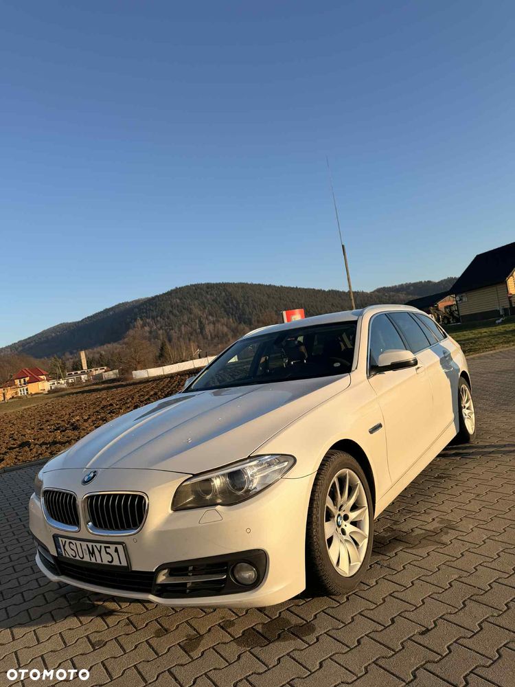 BMW Seria 5 520d xDrive - 1