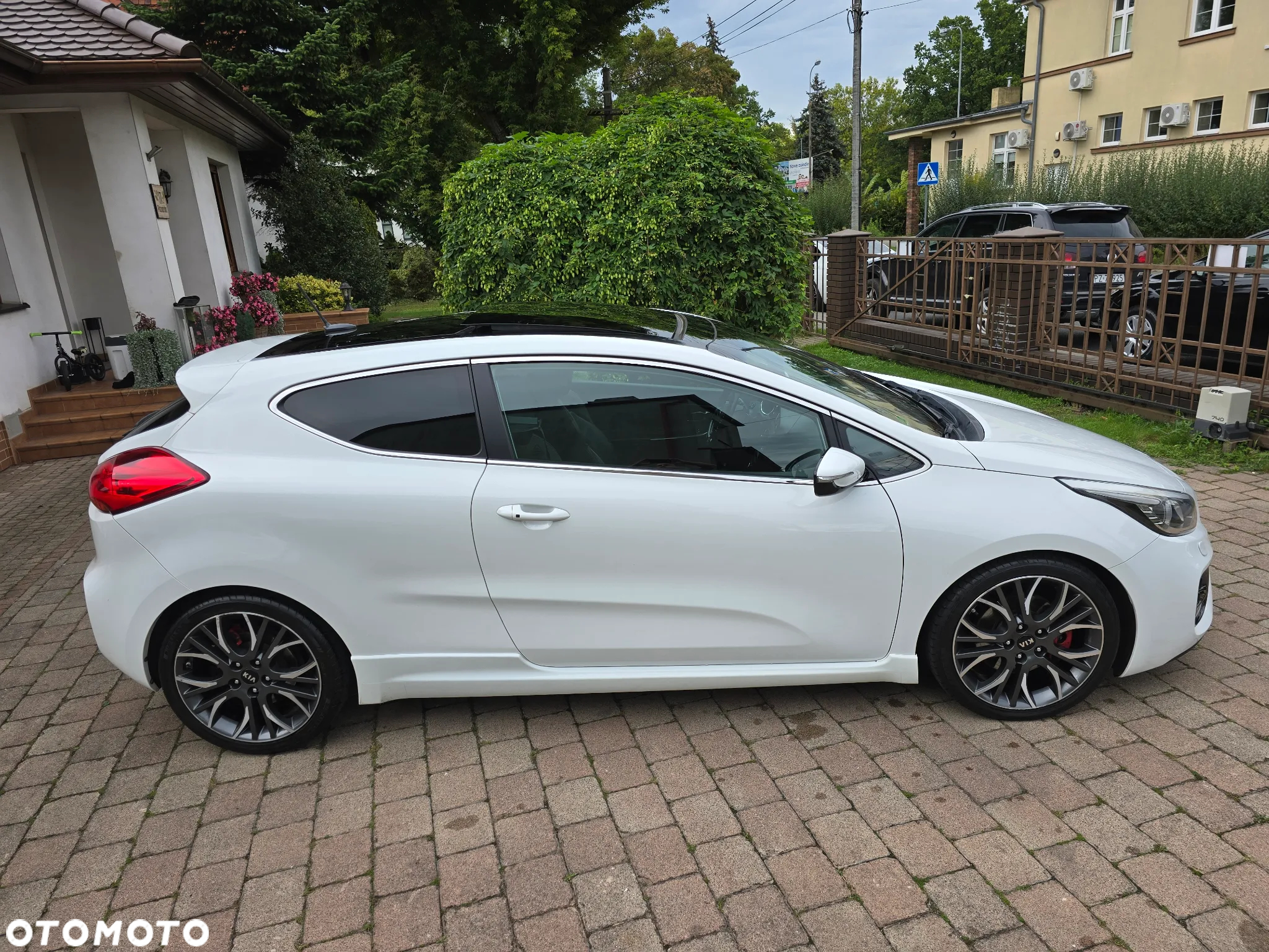 Kia Ceed 1.6 T-GDI GT-Challenge - 9
